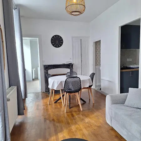 Appartement Rdc Centre Ville - Local Velos Disponible Mayenne Buitenkant foto