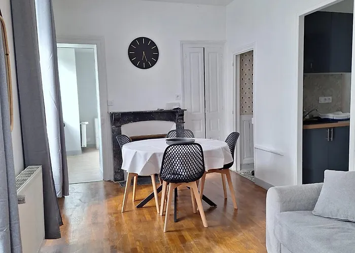 Appartement Rdc Centre Ville - Local Velos Disponible