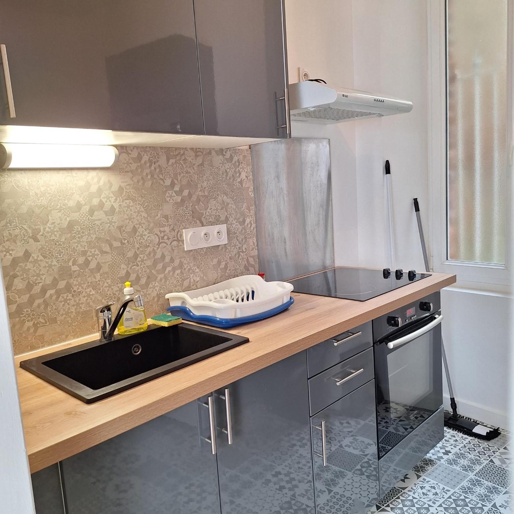 Rdc Centre - Local Velos Disponible * Mayenne